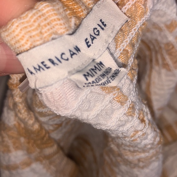 American Eagle Gingham crop halter top - Picture 3 of 3